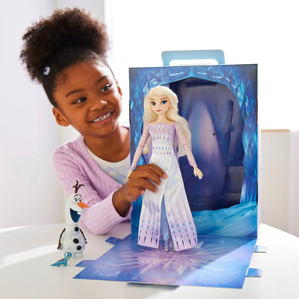 Elsa Disney Story Doll – Frozen – 11 1/2'' 4 Elsa Disney Story Doll – Frozen – 11 1/2'' - Image 2