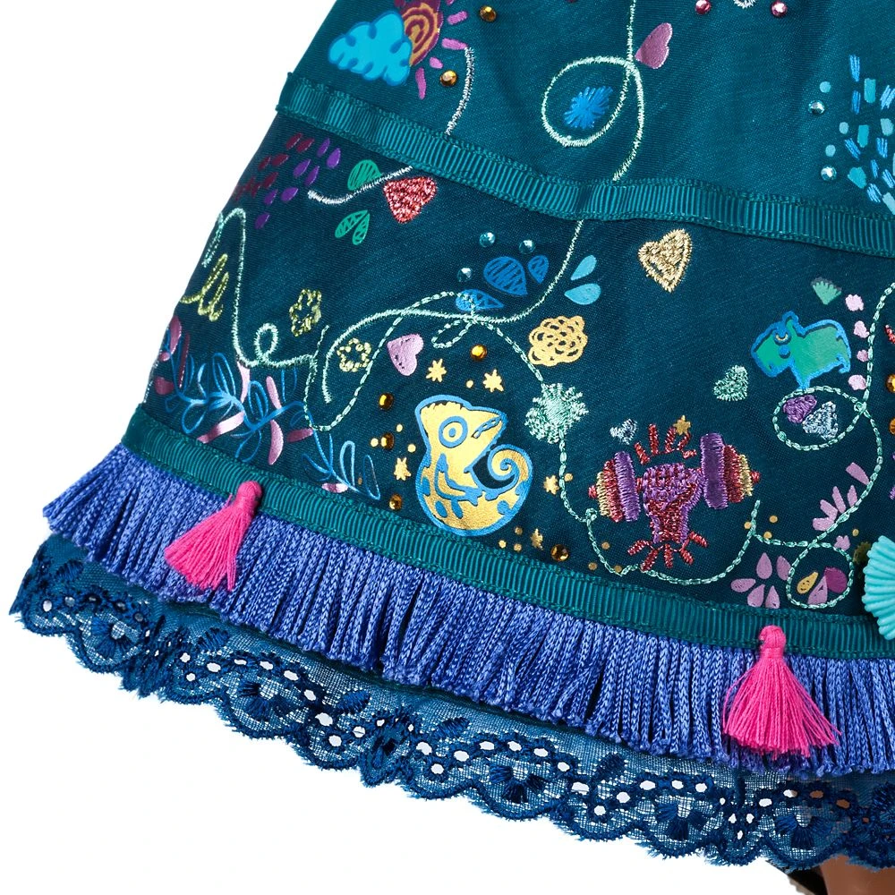 Disney Mirabel Doll – Encanto – Limited Edition – 17'' 7 Disney Mirabel Doll – Encanto – Limited Edition – 17'' - Image 5