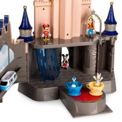 Cinderella Castle Playset – Walt Disney World 19 Cinderella Castle Playset – Walt Disney World -toy 1714047402031 6