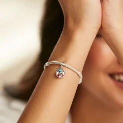 Donald Duck Dangle Charm By Pandora - Disney Parks -toy 4300107850204 1