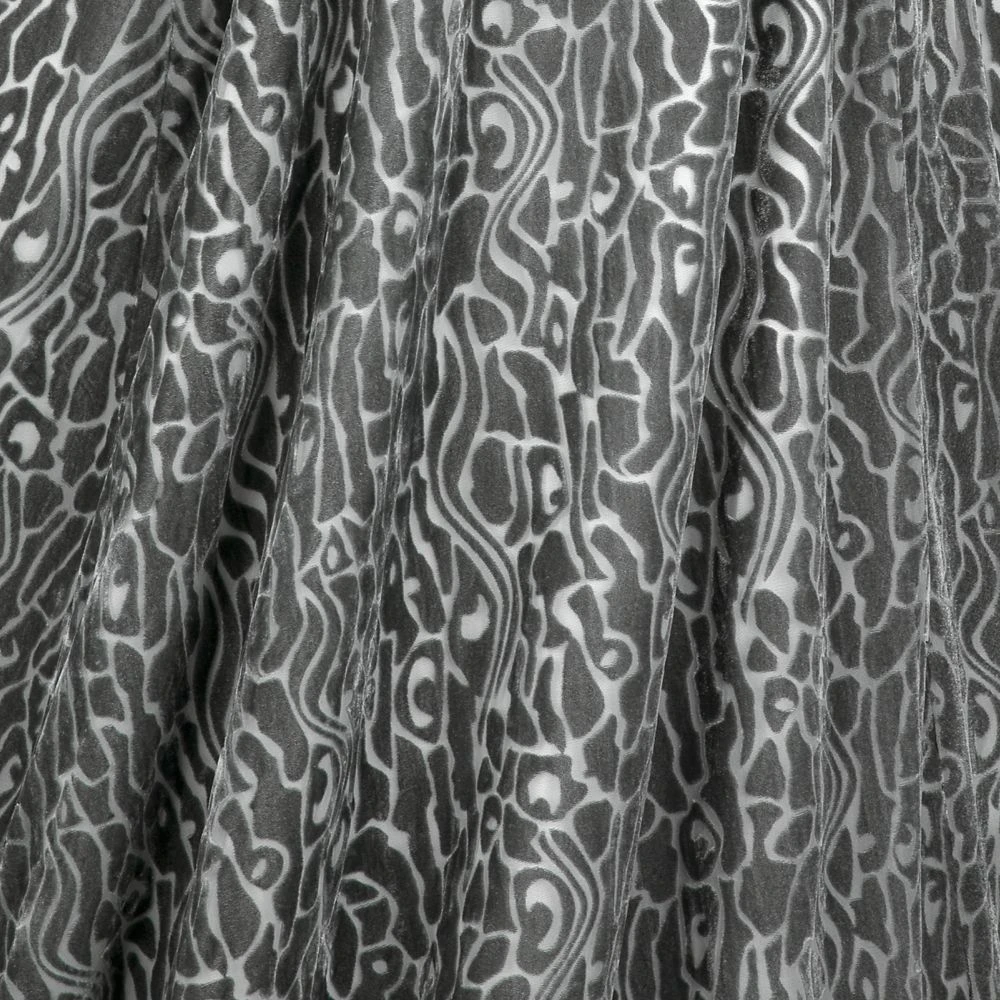 Disney Padmé Amidala Cloak For Adults – Star Wars 10 Disney Padmé Amidala Cloak For Adults – Star Wars - Image 8