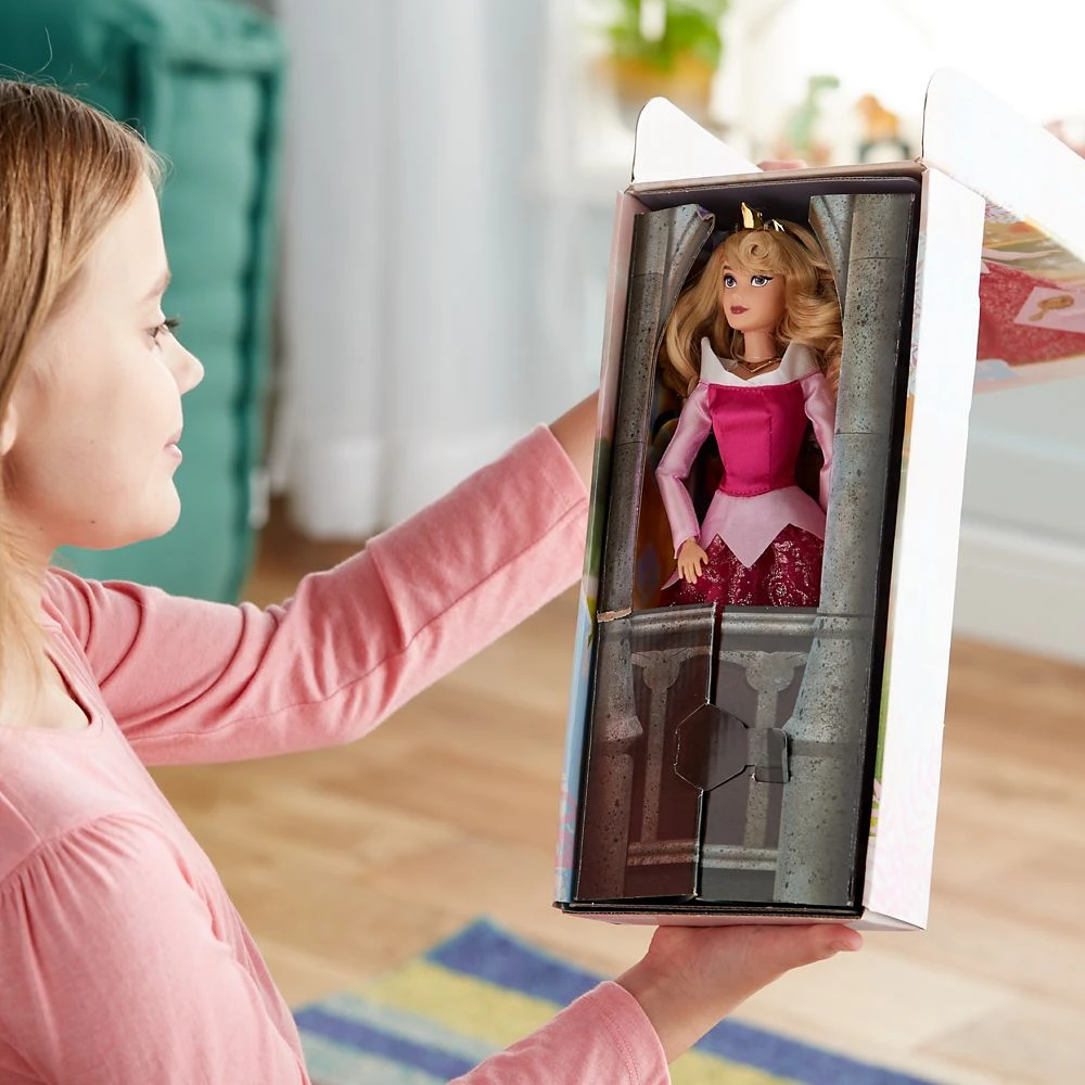 Disney Aurora Classic Doll – Sleeping Beauty – 11 1/2'' 11 Disney Aurora Classic Doll – Sleeping Beauty – 11 1/2'' - Image 9