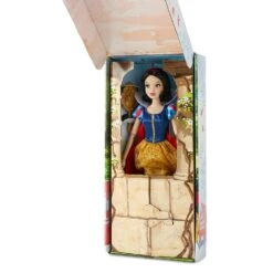Disney Snow White Classic Doll – 11 1/2'' 12 Disney Snow White Classic Doll – 11 1/2'' -toy 6001040901706 1