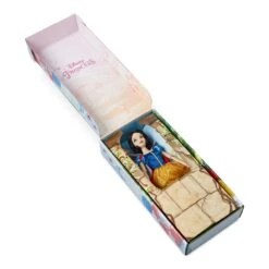 Disney Snow White Classic Doll – 11 1/2'' 13 Disney Snow White Classic Doll – 11 1/2'' -toy 6001040901706 2