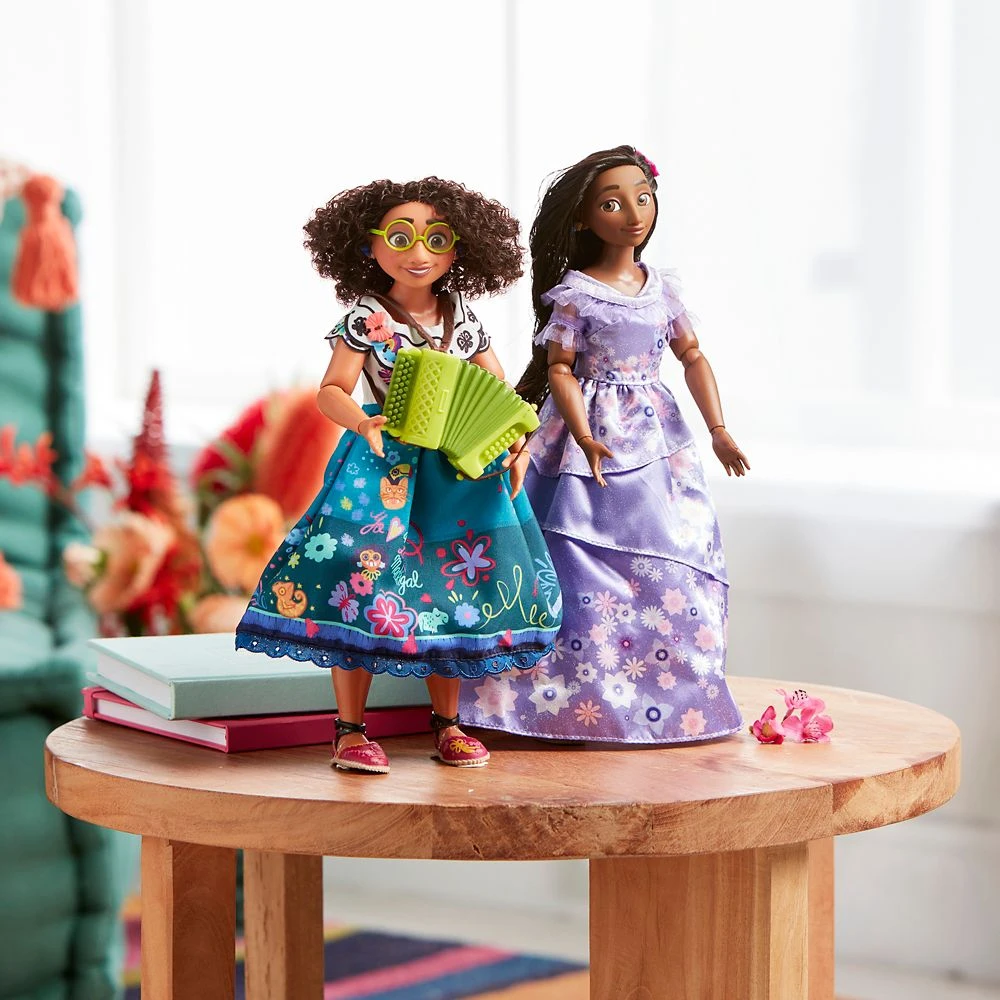 Disney Isabela Hair Play Doll – Encanto 4 Disney Isabela Hair Play Doll – Encanto - Image 2