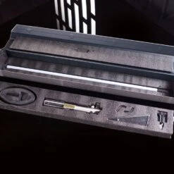 Disney Skywalker Legacy LIGHTSABER Collectible Set – Star Wars -toy 6106047623982 8