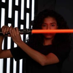 Disney Darth Vader Legacy LIGHTSABER Collectible Set – Star Wars -toy 6106047623983 5