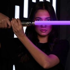 Disney Mace Windu Legacy Custom LIGHTSABER Collectible Set – Star Wars -toy 6106047623984 4