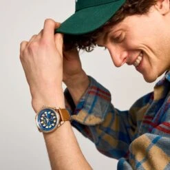 Disney Donald Duck Eco-Drive Watch By Citizen -toy 7002107264205 2